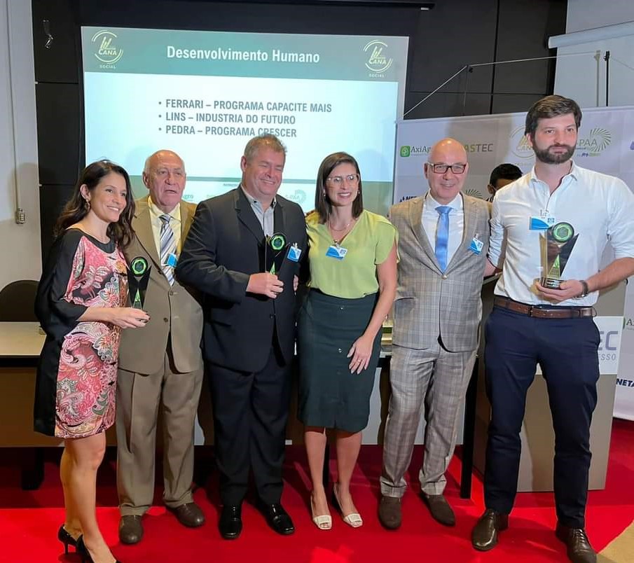 Usina Lins recebe prêmio Usinas TOP 3 no MasterCana Social 2022